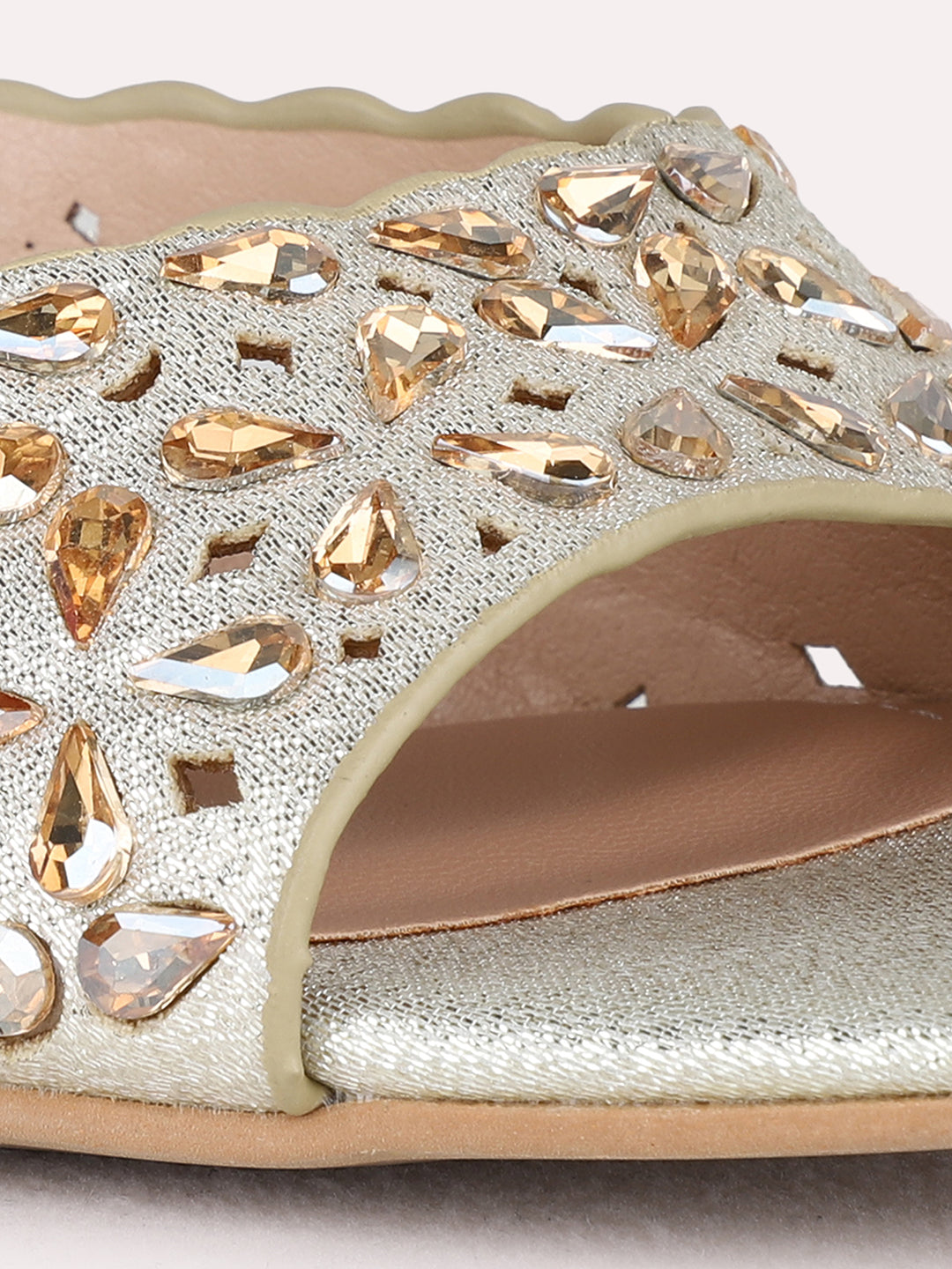 Womens Golden Party Wear Printed Square Toe Block Heel Sandals