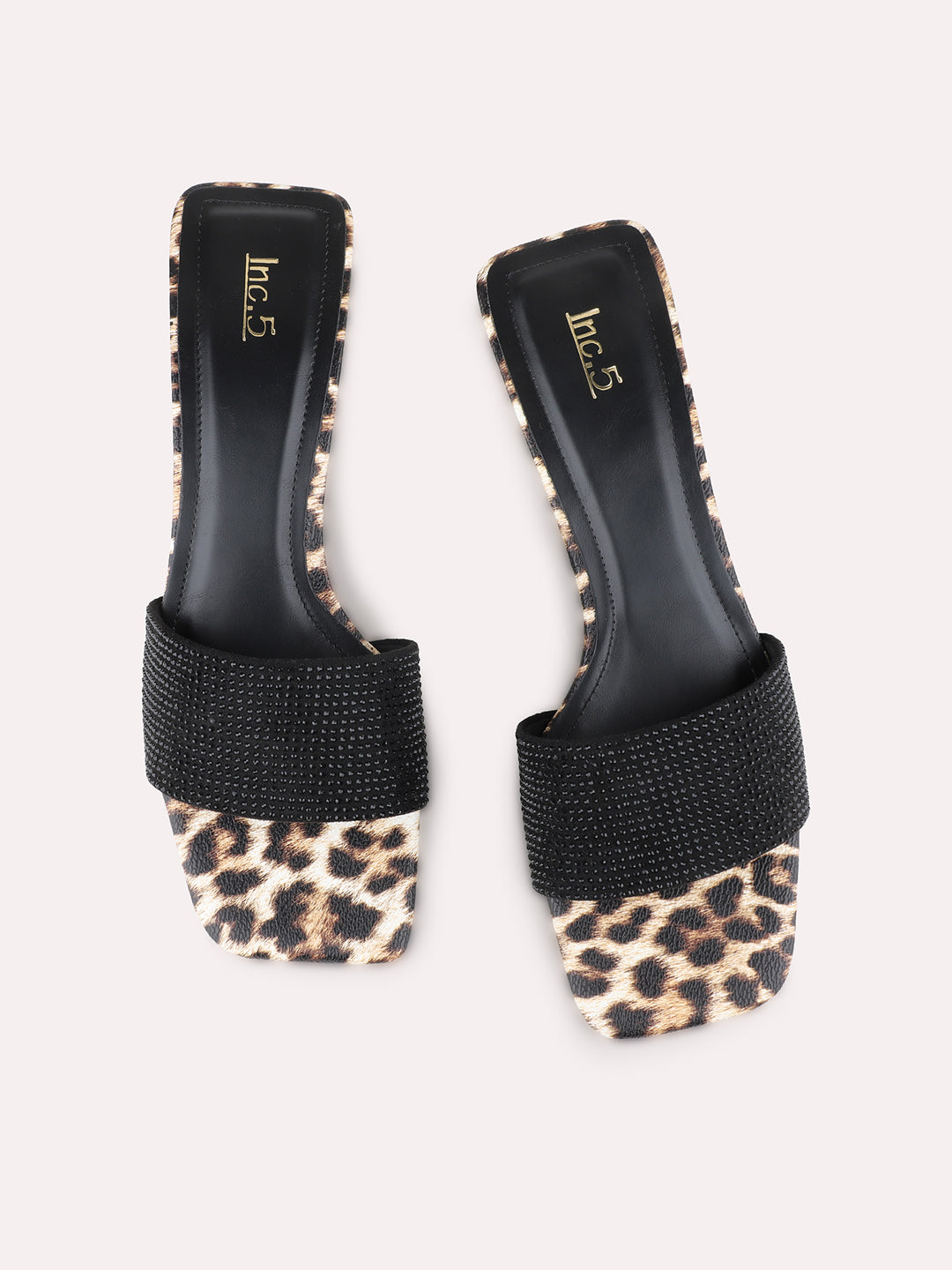 Womens Black Party Wear Solid Square Toe Block Heel Sandals