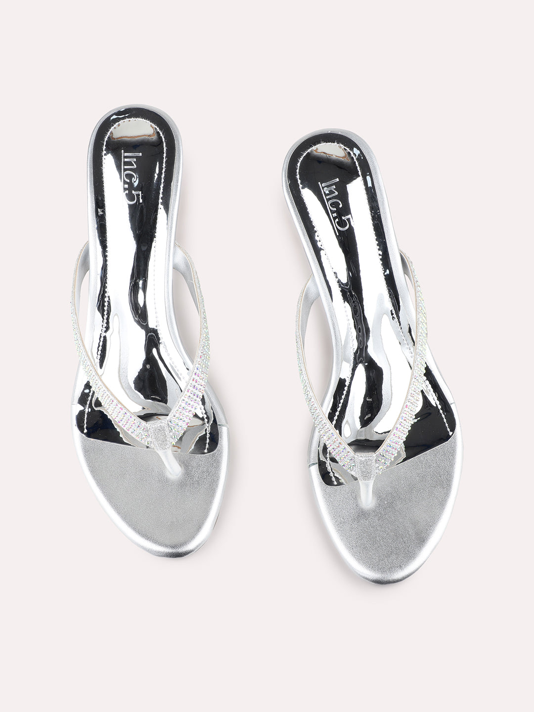 Womens Silver Party Wear Solid Pattern Block Heels Sandal