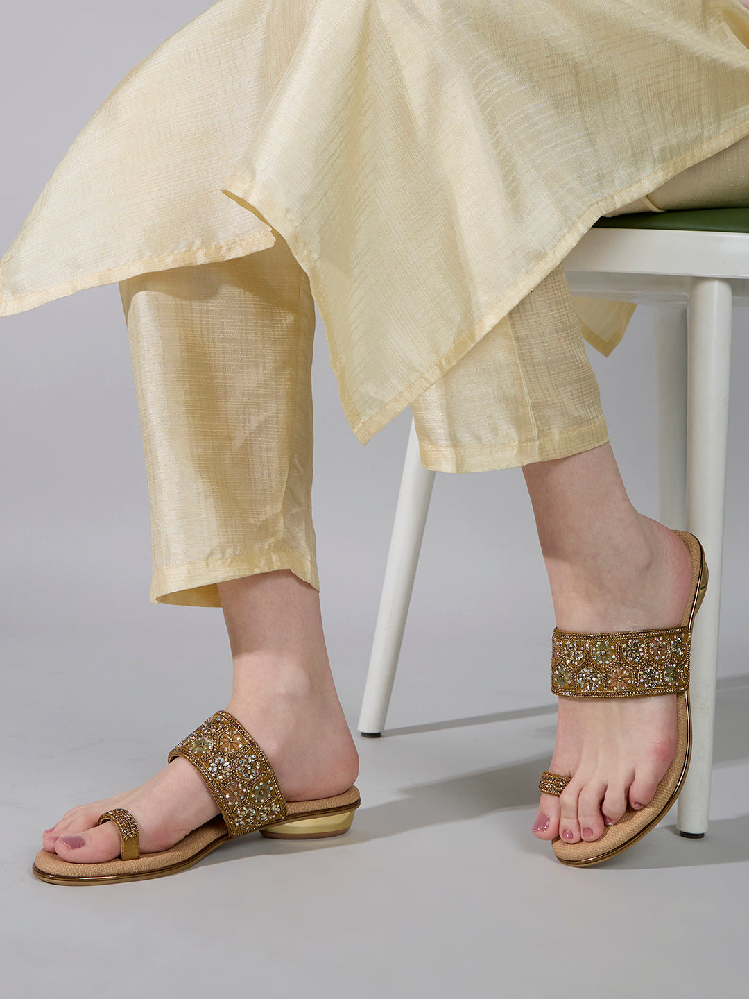 Womens Golden Ethnic Wear Embellished Pattern Round Toe Block Heels