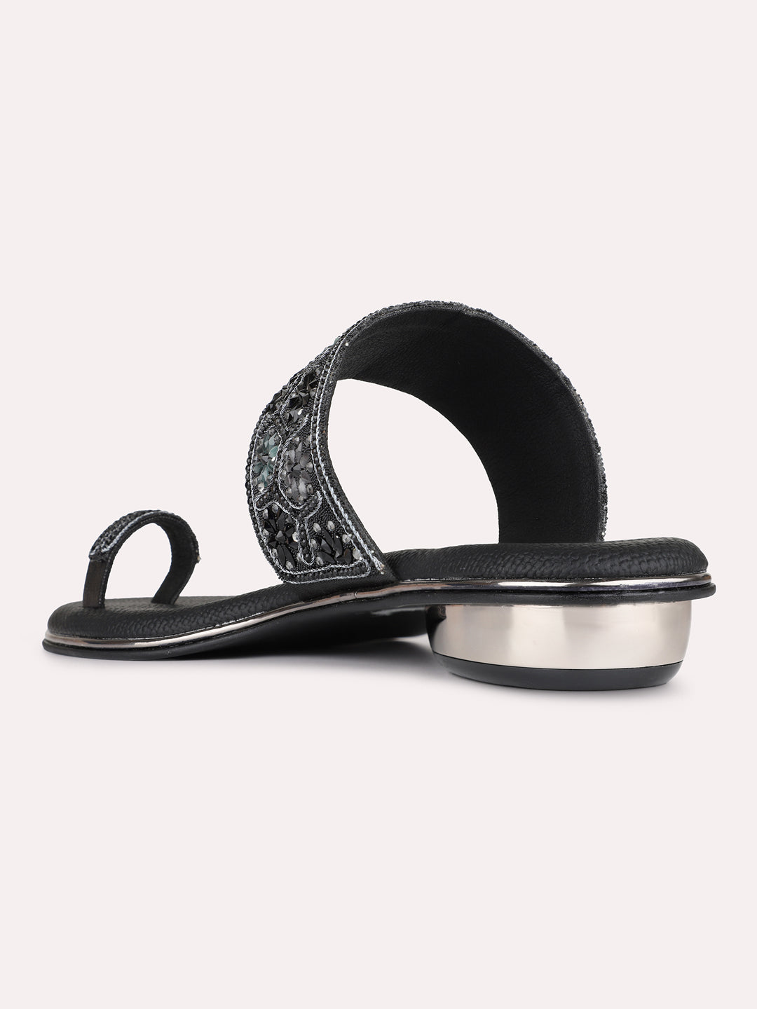 Womens Black Ethnic Embellished Pattern Round Toe Shape Block Heels