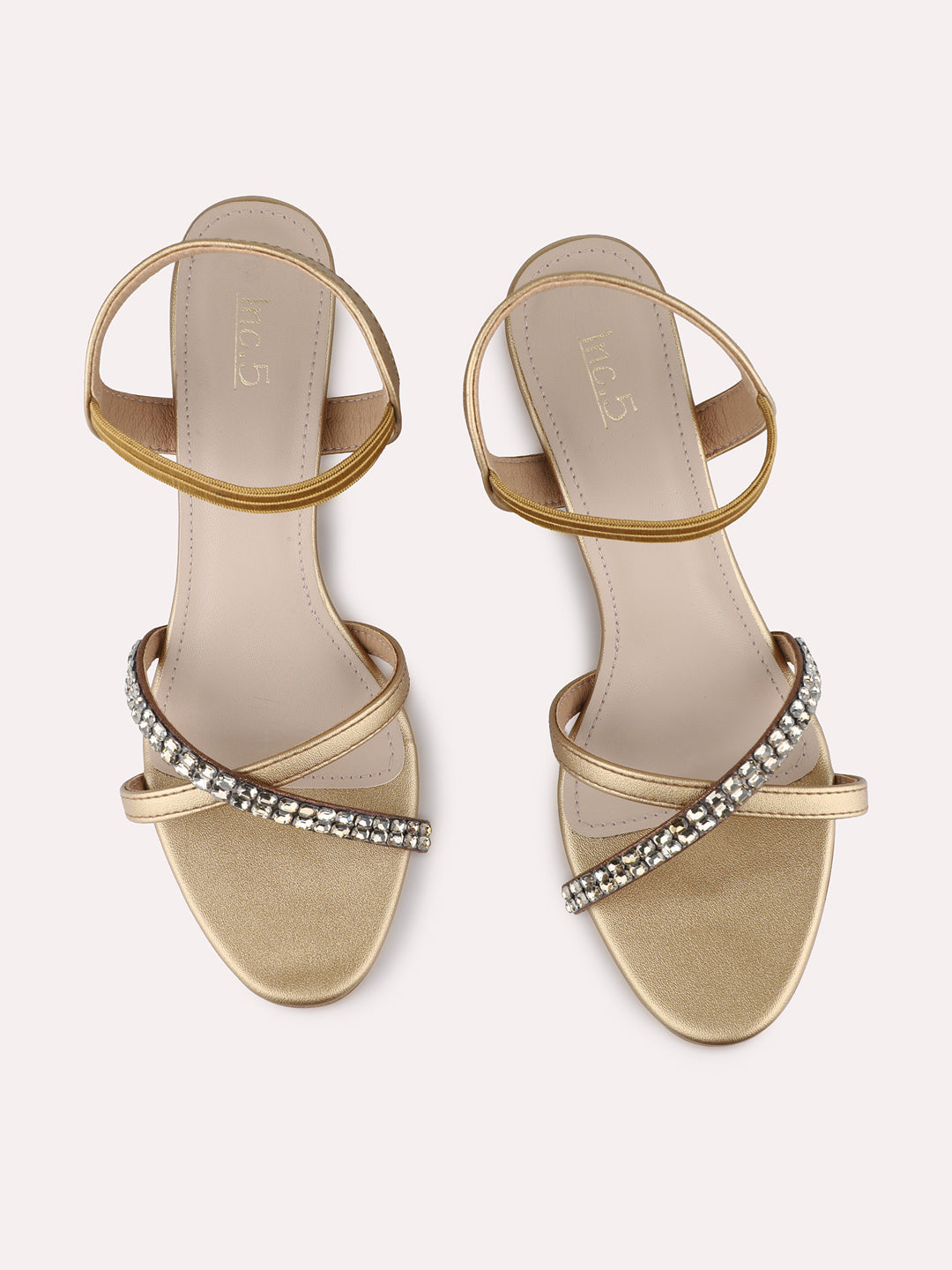 Womens Golden Party Wear Solid Round Toe Kitten Heels