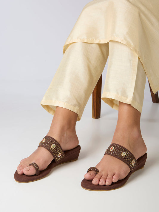 Womens Brown Ethnic Embellished Round Toe Wedge Heels