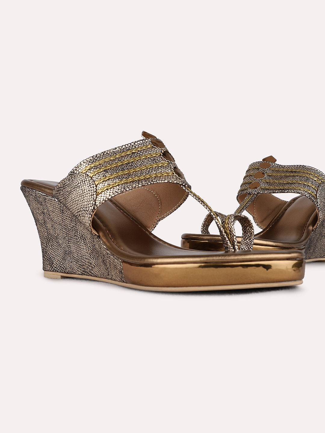 Womens Golden Party Wear Printed Round Toe Wedge Heels