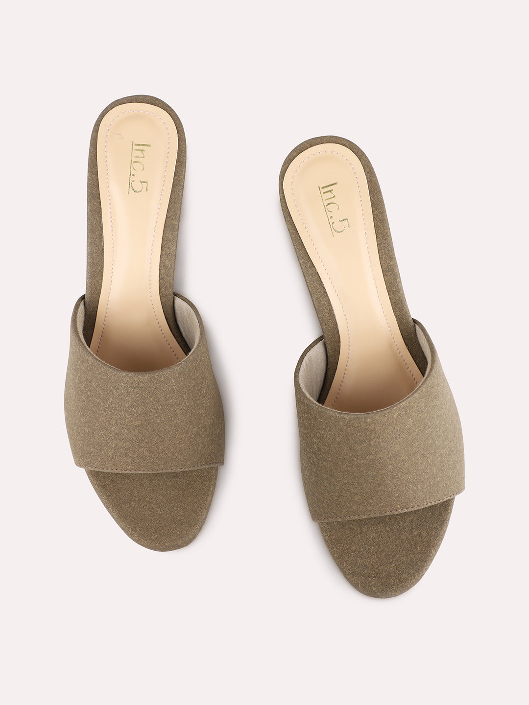 Womens Green Party Wear Solid Round Toe Block Heels