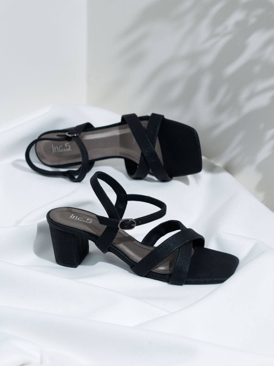 Womens Black Party Wear Solid Square Toe Sandals