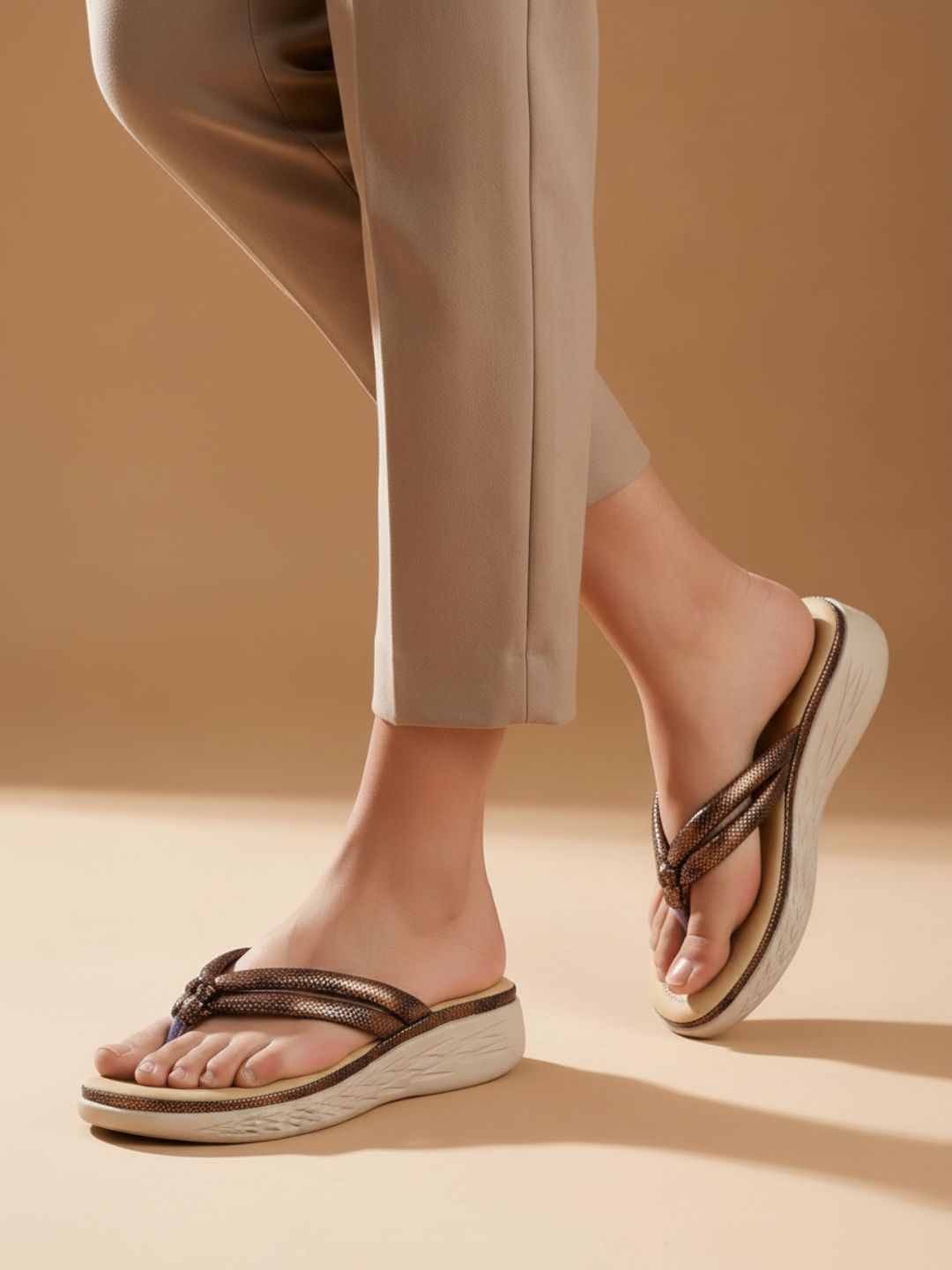 Womens Gold Casual Round Toe Platform Sandals