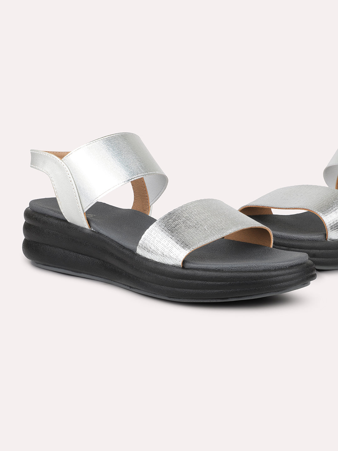 Womens Silver Party Wear Solid Wedge Heel Sandals