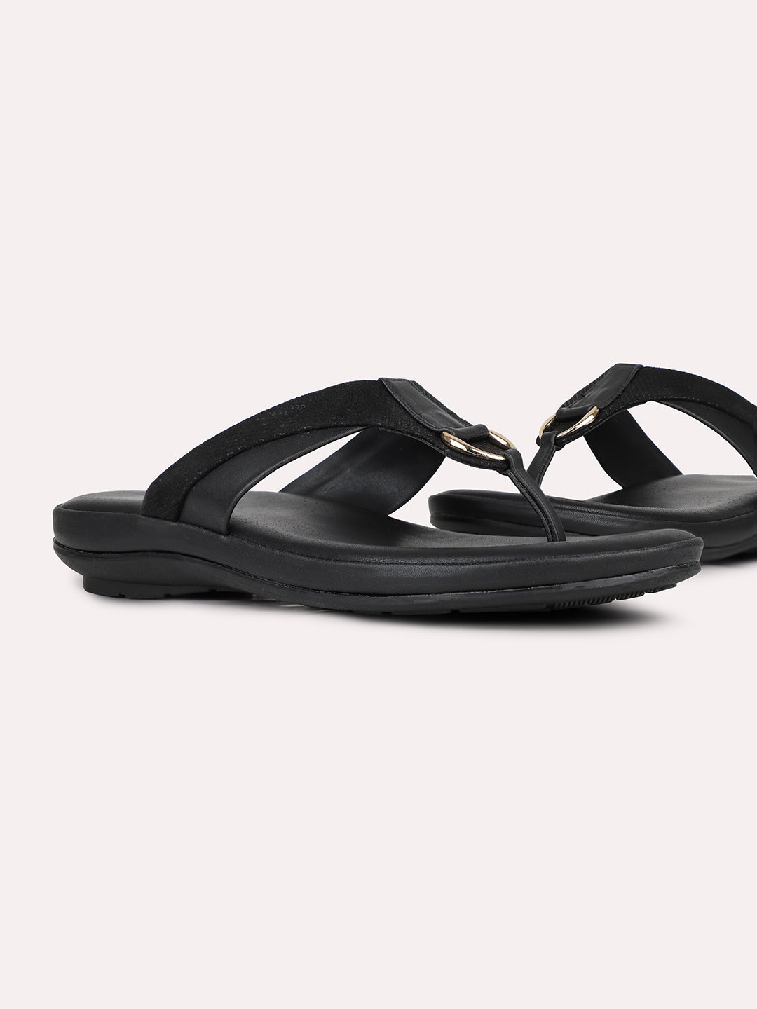 Womens Black Solid Round Toe Casual Flats
