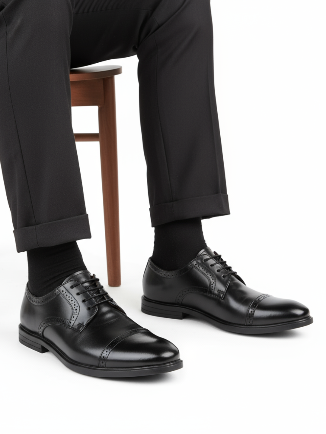 Mens Black Formal Solid Pointed Toe Derby Shoes