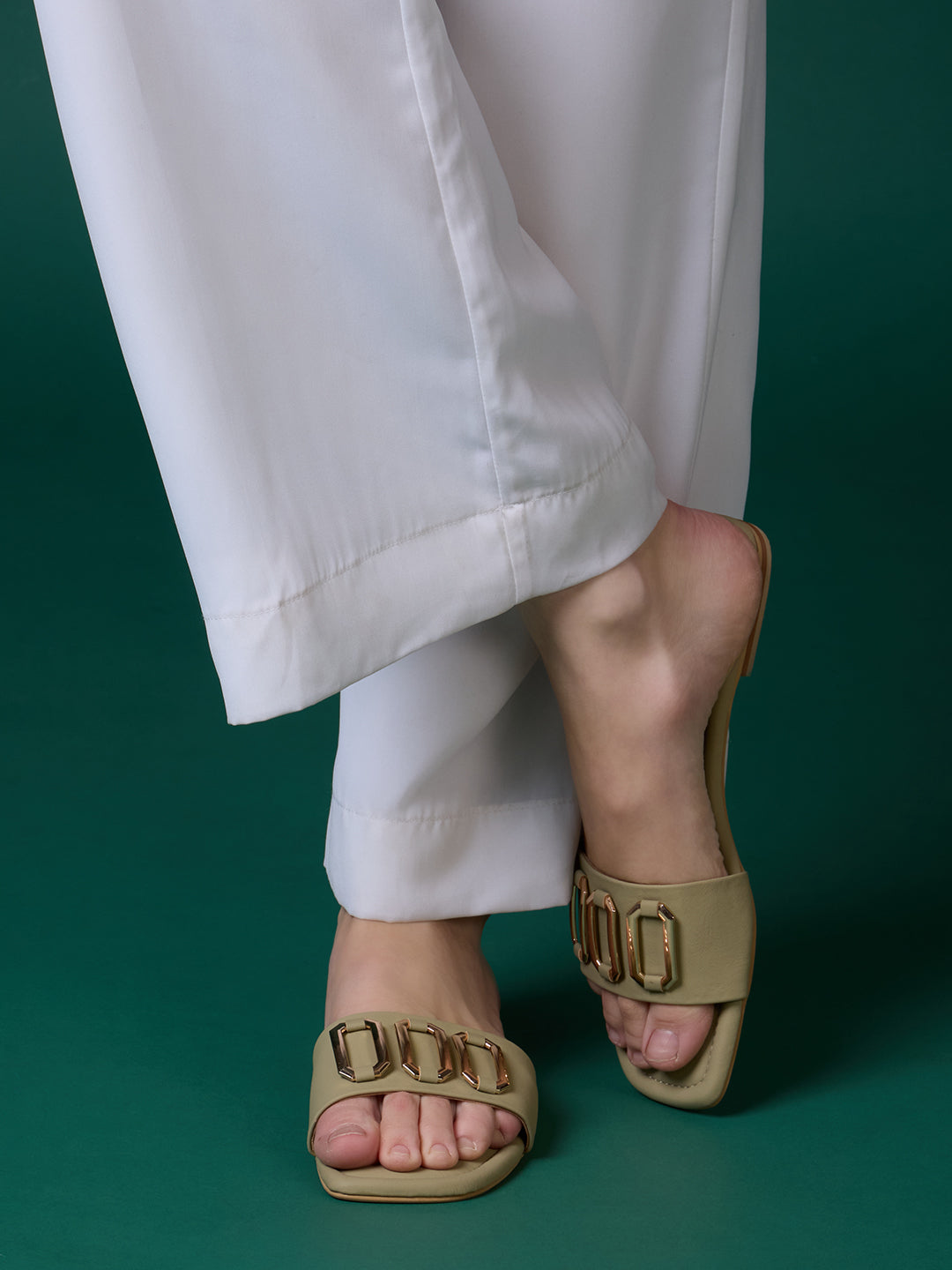 Women Green Casual Solid Open Toe Flats Slip-On Sandals