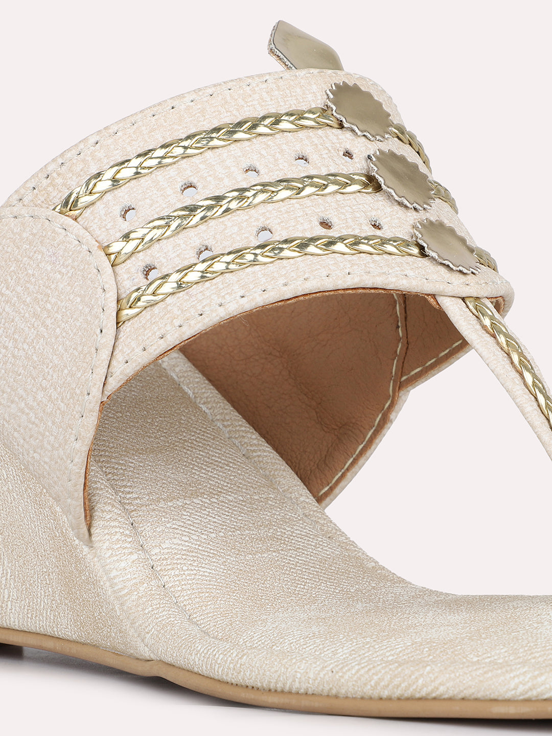 Womens Cream Solid Square Toe Party Wear Wedge Heel Sandals