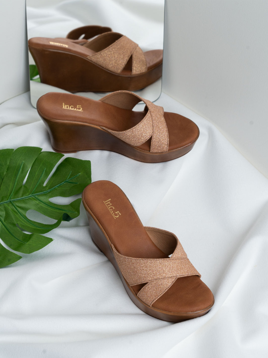 Womens Rose Gold Party Wear Solid Round Toe Wedge Mules