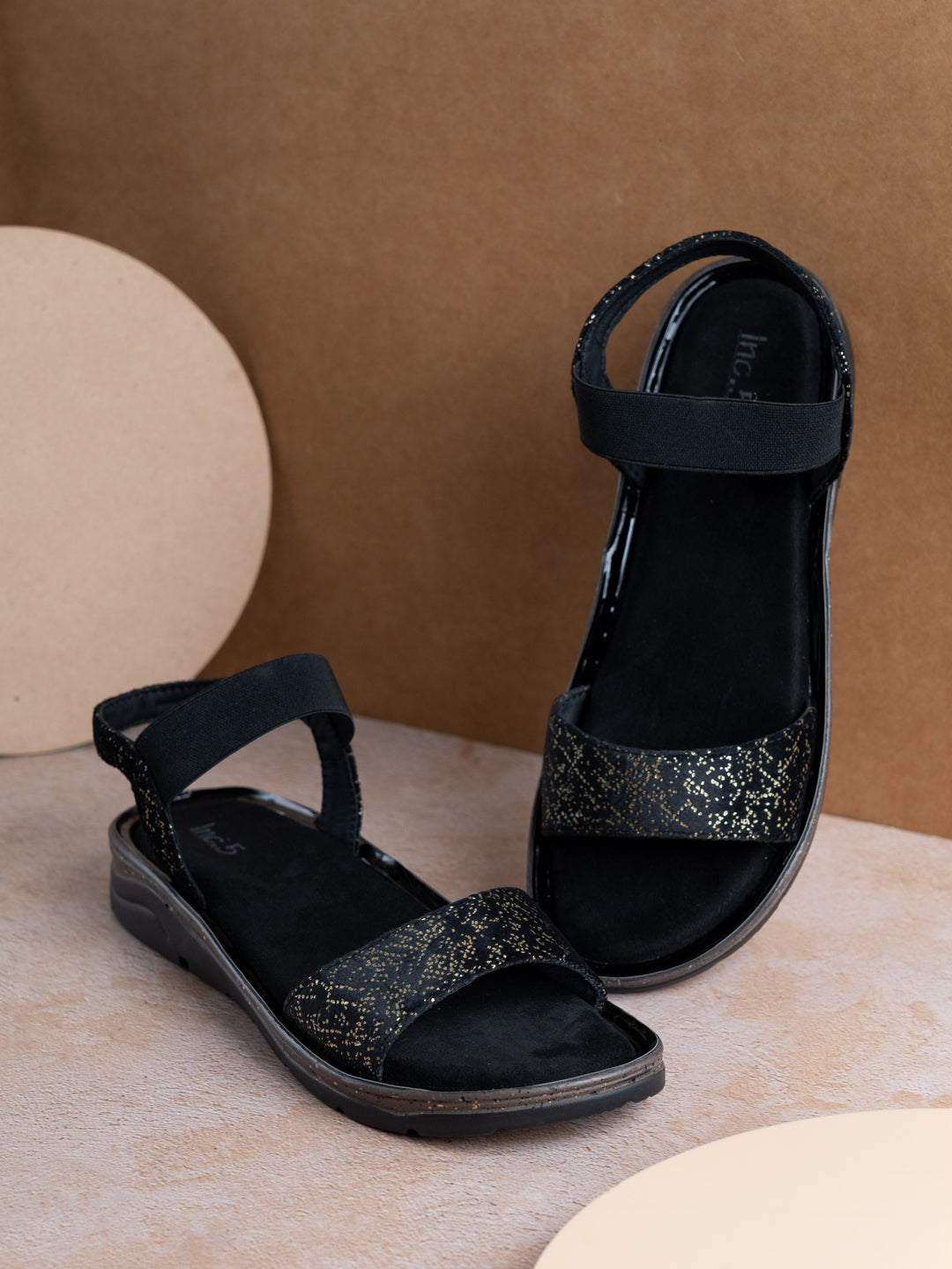 Womens Black Party Wear Solid Open Toe Flat Sandals