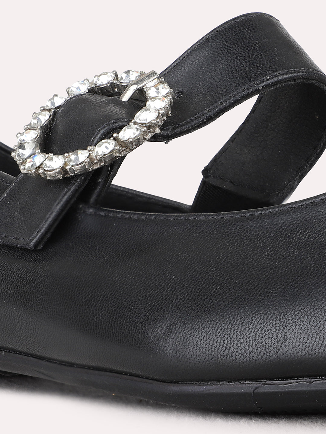 Womens Black Party Wear Solid Narrow Toe Ballerinas