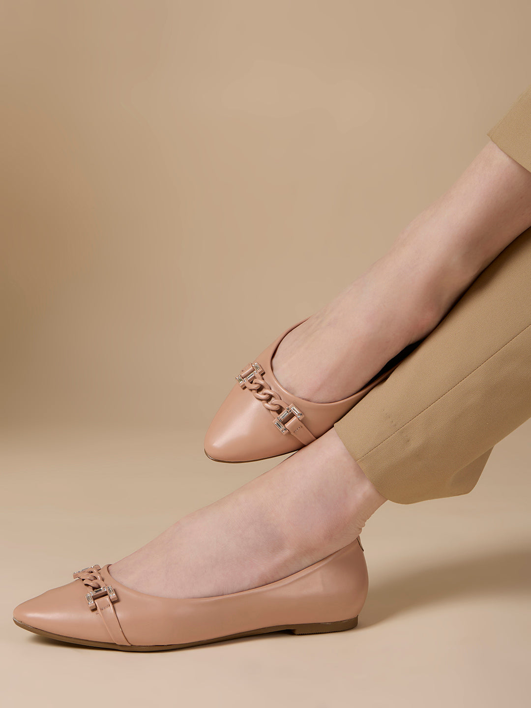 Womens Peach Party Wear Solid Narrow Toe Ballerinas