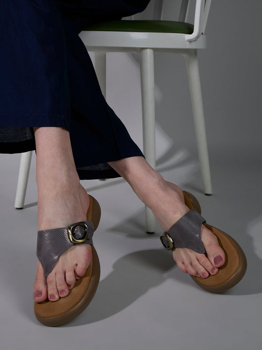 Womens Grey Ethnic Wear Textured Round Toe Platform Heels