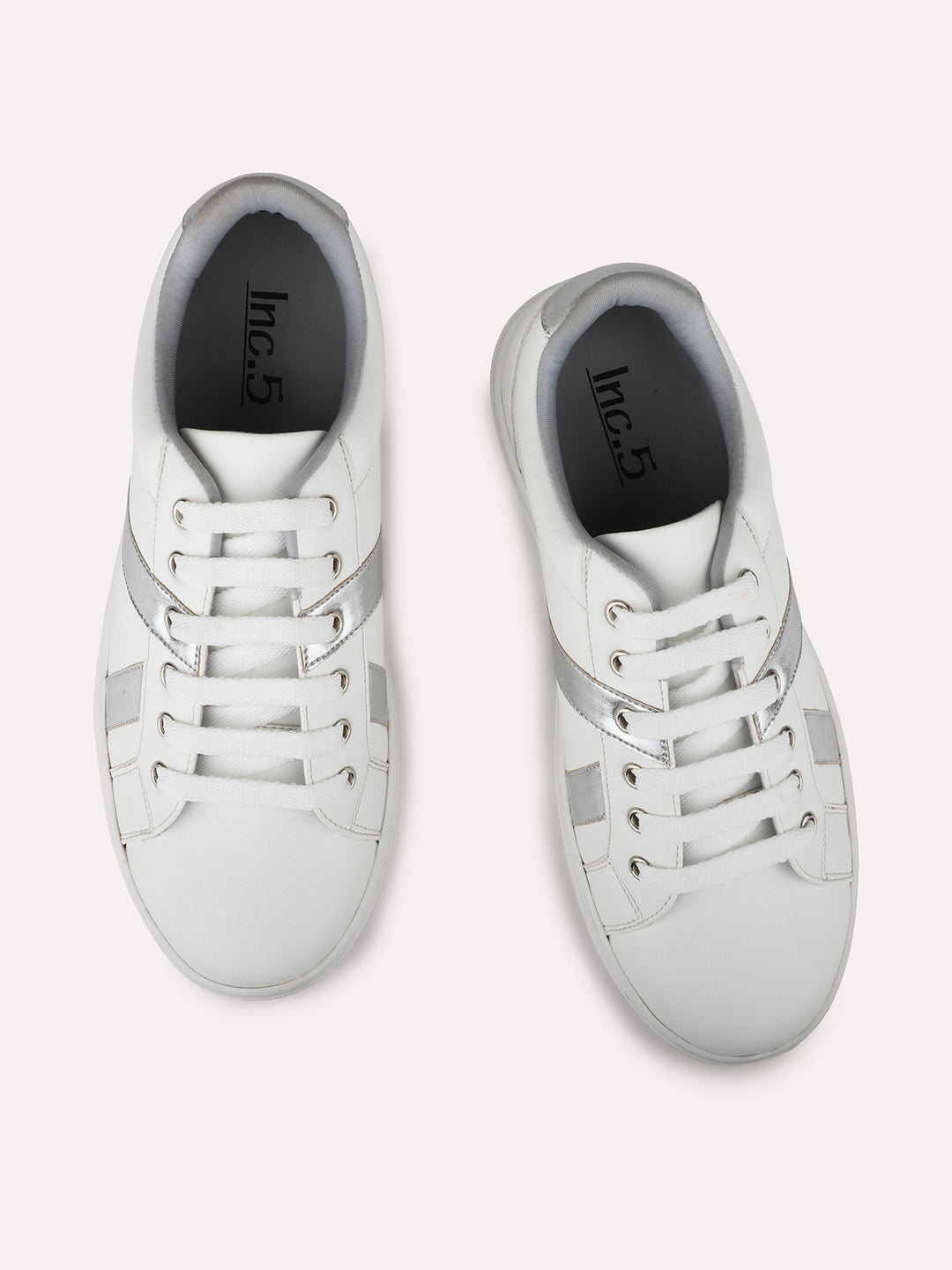 Womens White Casual Round toe Sneakers