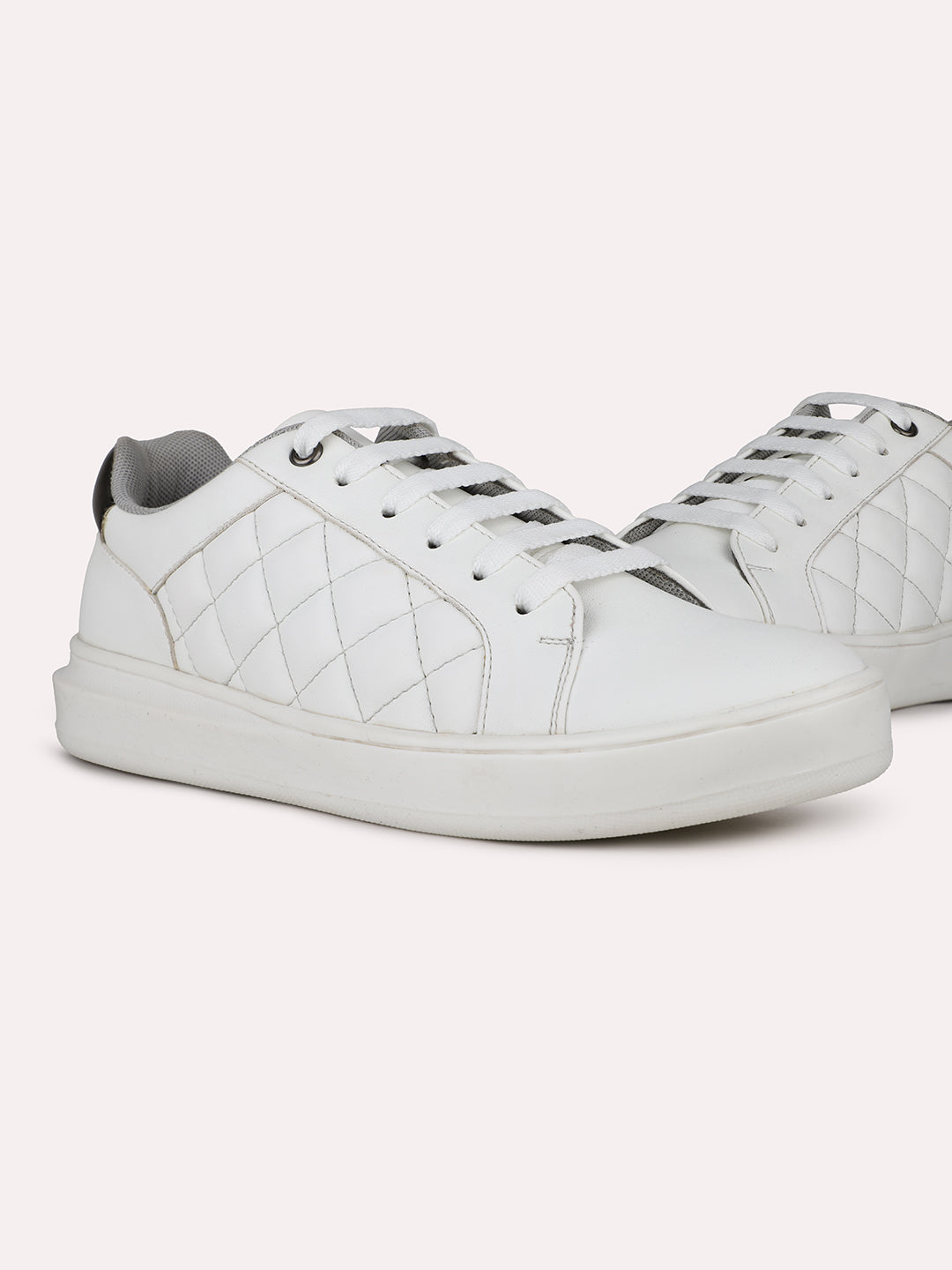 Womens White Casual Round toe Sneakers