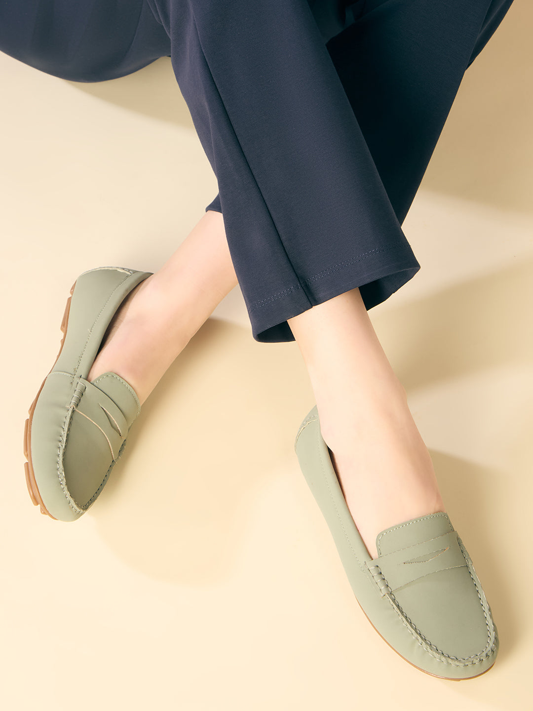 Women Green Casual Solid Round Toe Loafers