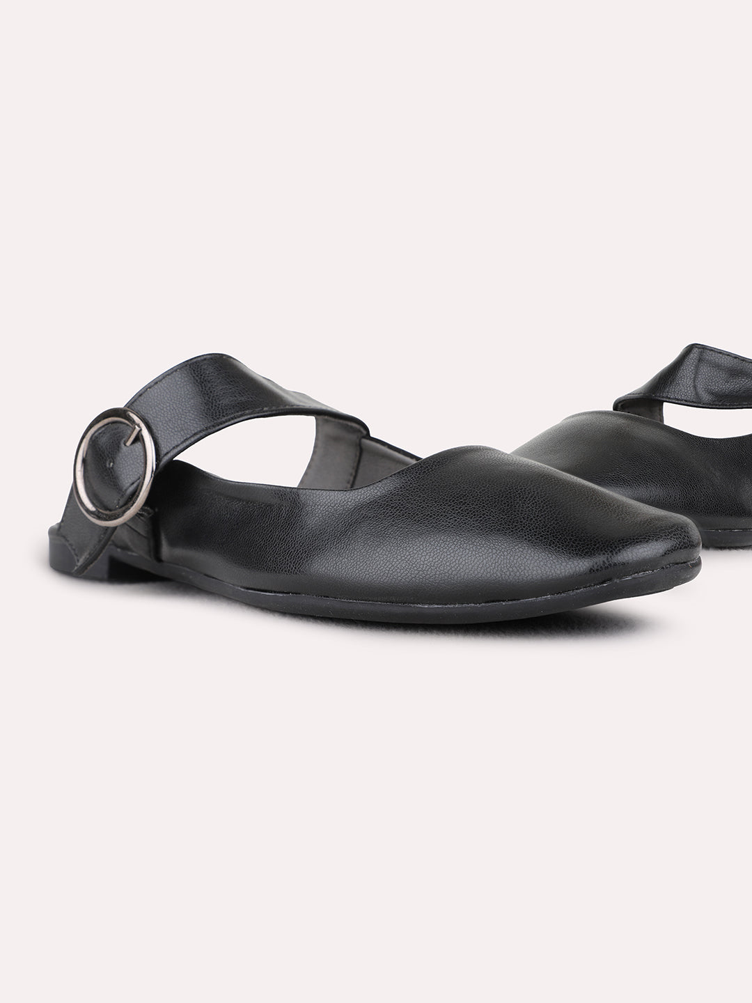Womens Black Casual Solid One Toe Flats