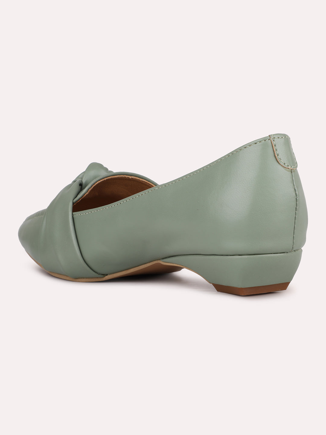 Womens Green Solid Pointed Toe Party Wear Flat Ballerinas