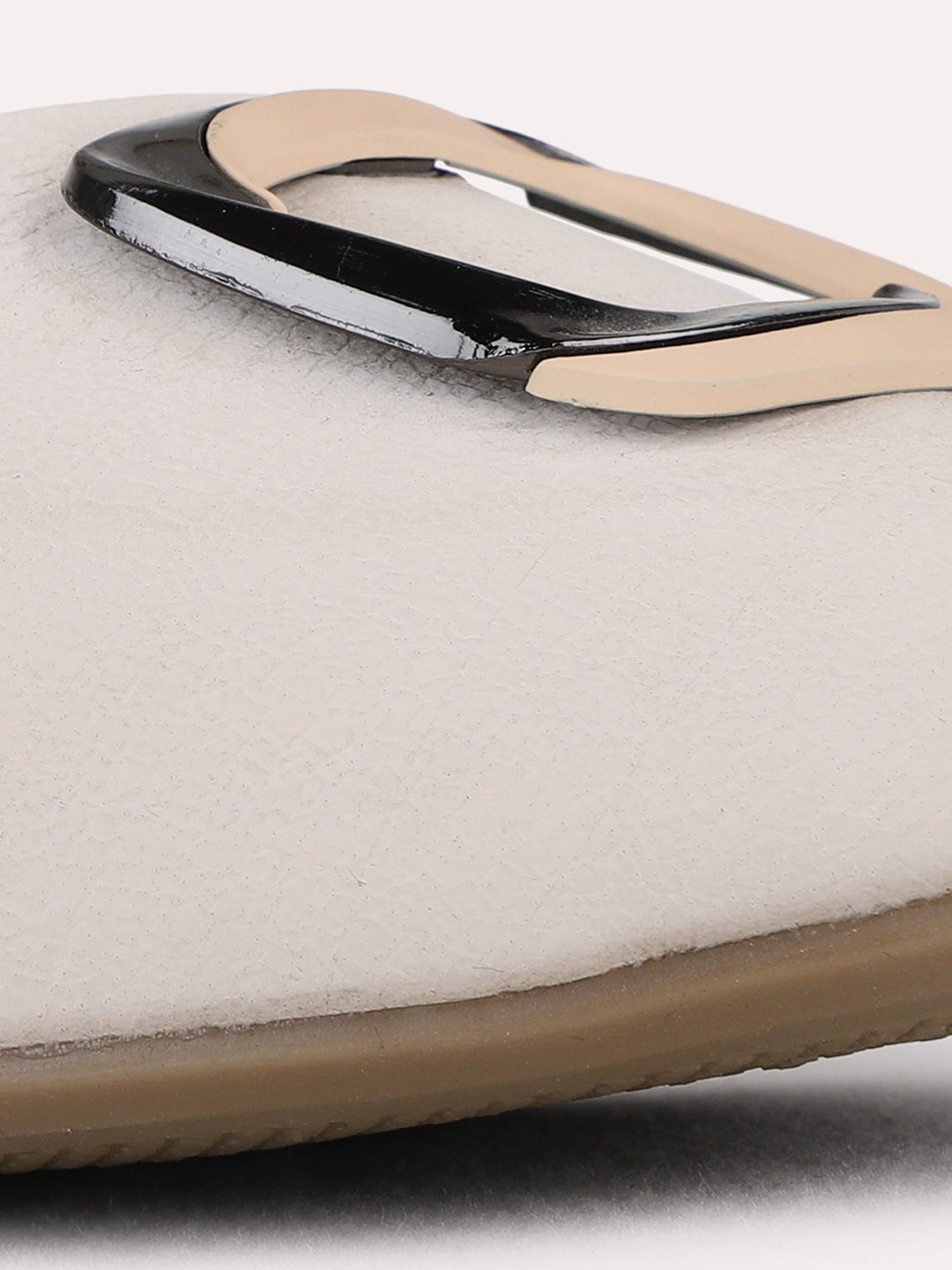Womens Cream Casual Solid Pattern Narrow Toe Ballerinas