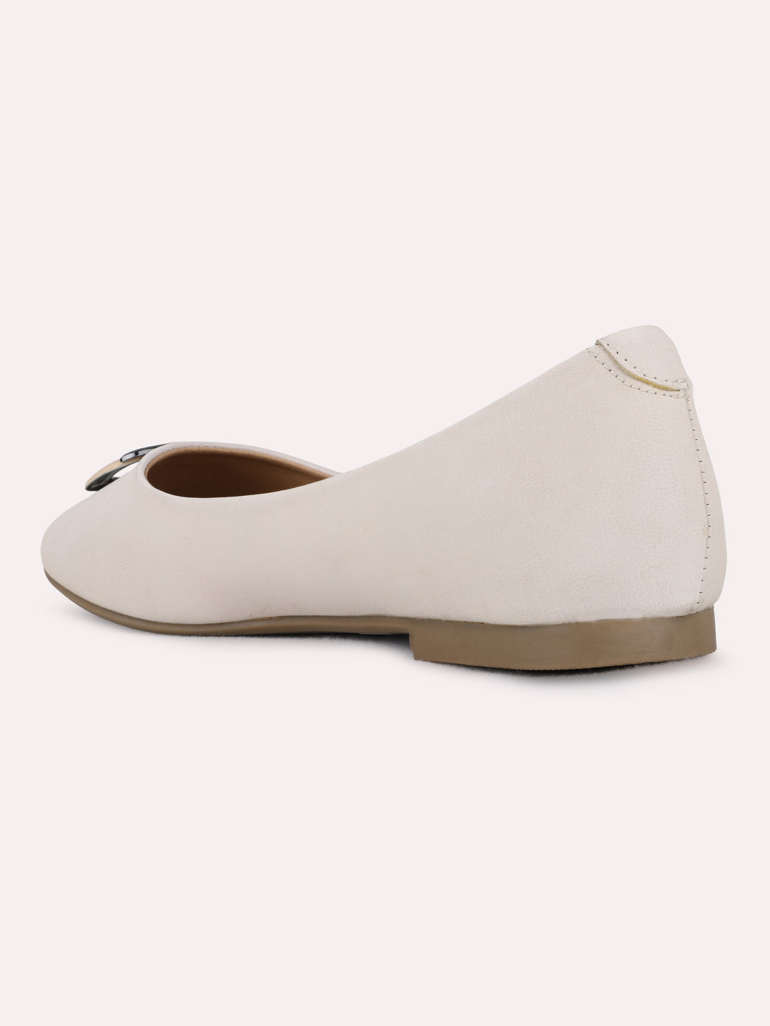 Womens Cream Casual Solid Pattern Narrow Toe Ballerinas