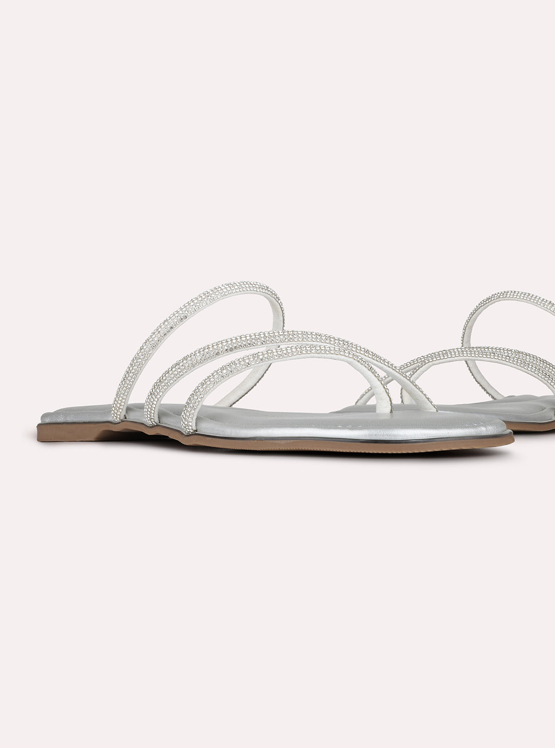 Womens Silver Ethnic Striped One Toe Slip-On Flats