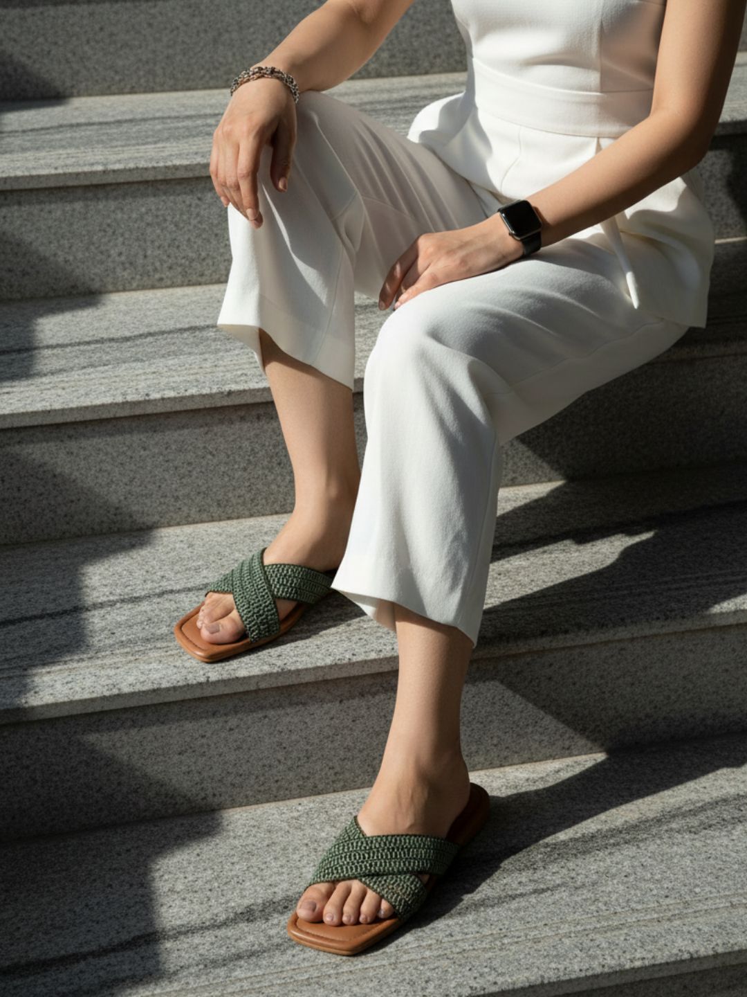 Womens Green Casual Woven Design Open Toe Slip-On Flats