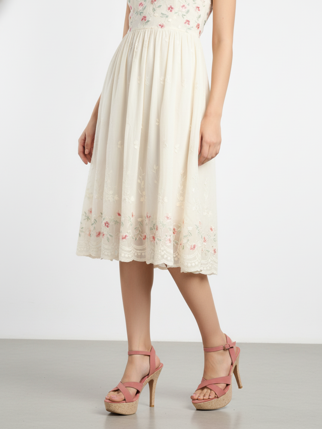 Womens Peach Party Wear Solid Round Toe Platform Heel Sandals