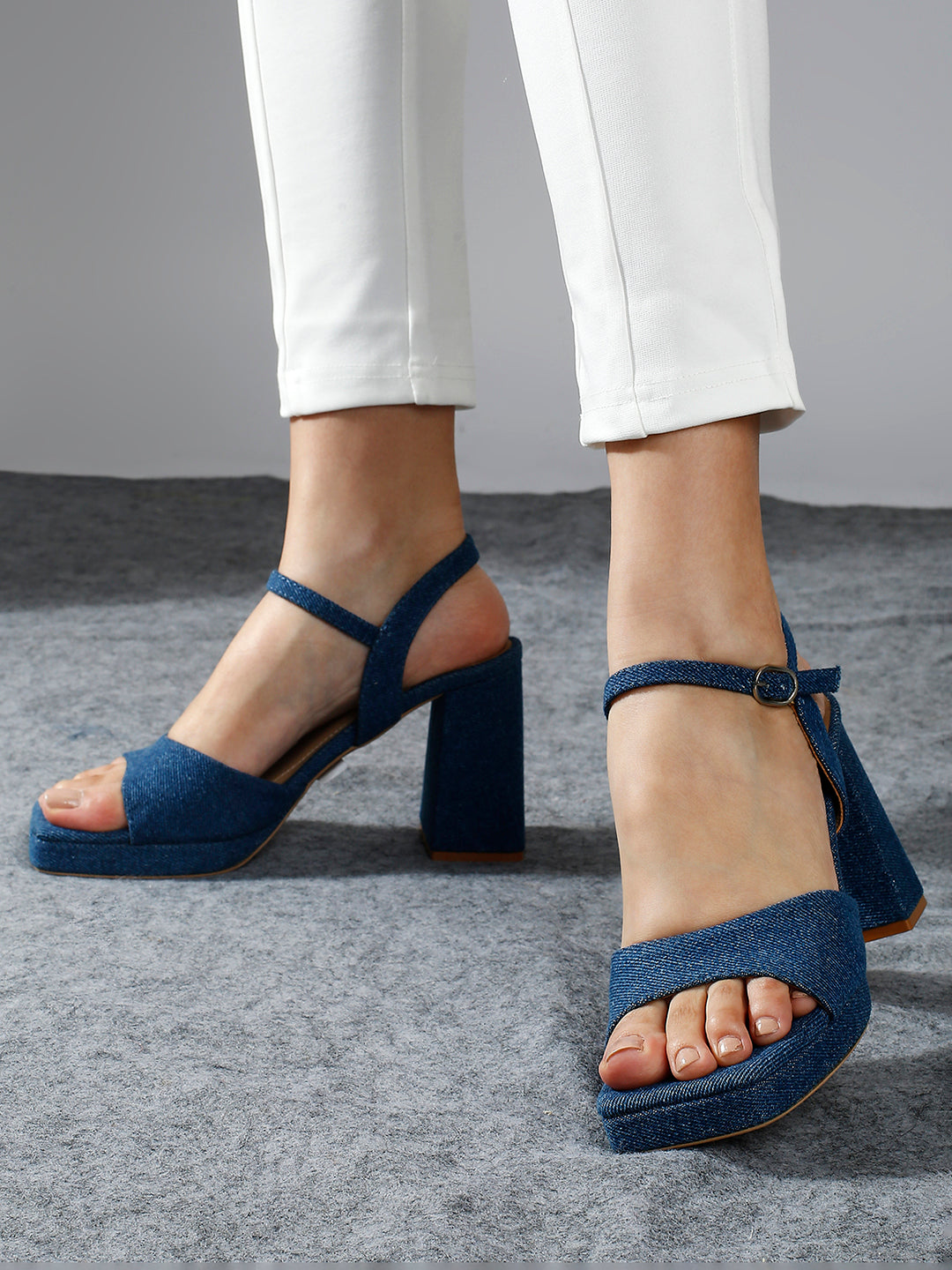 Women Navy Open Toe Suede Block Heels With Buckle Detail