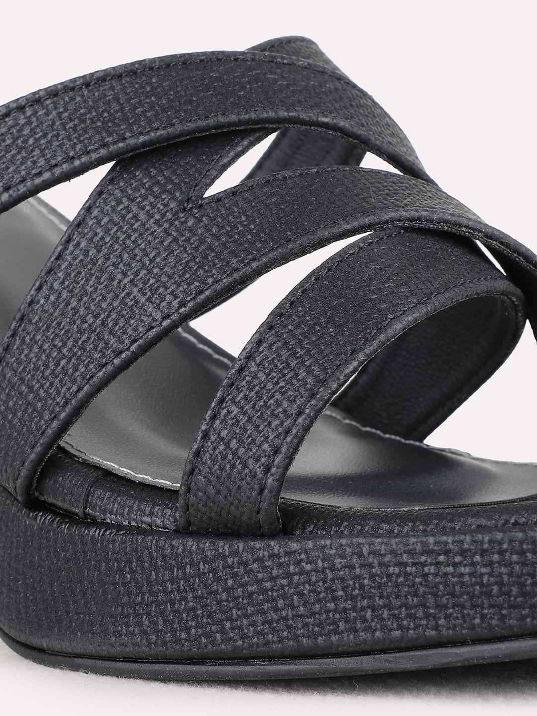 Womens Black Party Wear Solid Round Toe Platform Heels
