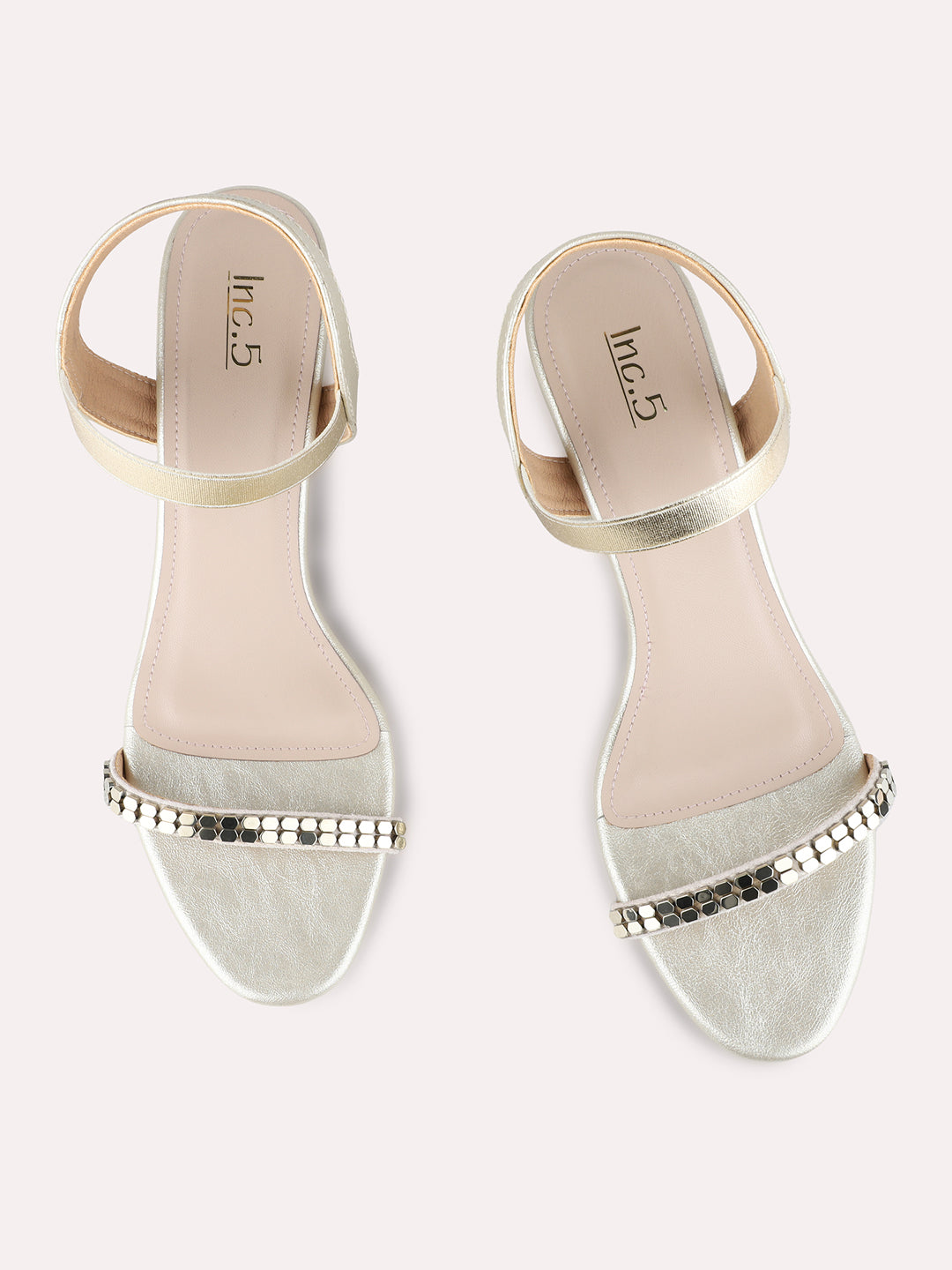 Womens Golden Party Wear Solid Round Toe Block heels