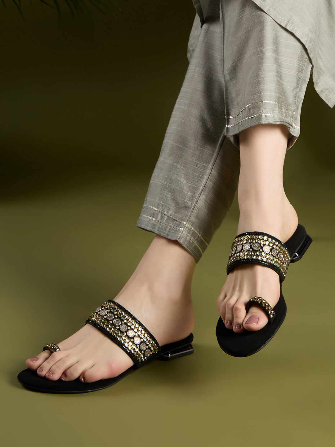 Womens Black Ethnic Embellished One Toe Flat Slip-On Sandals