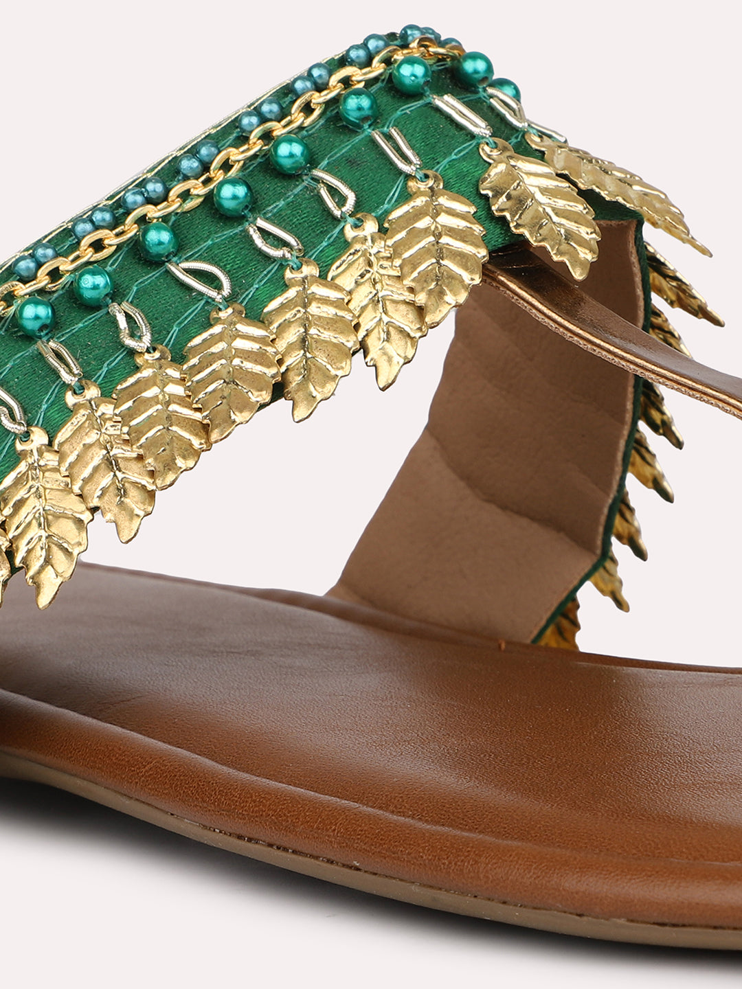 Women Green Embellished One Toe Flats