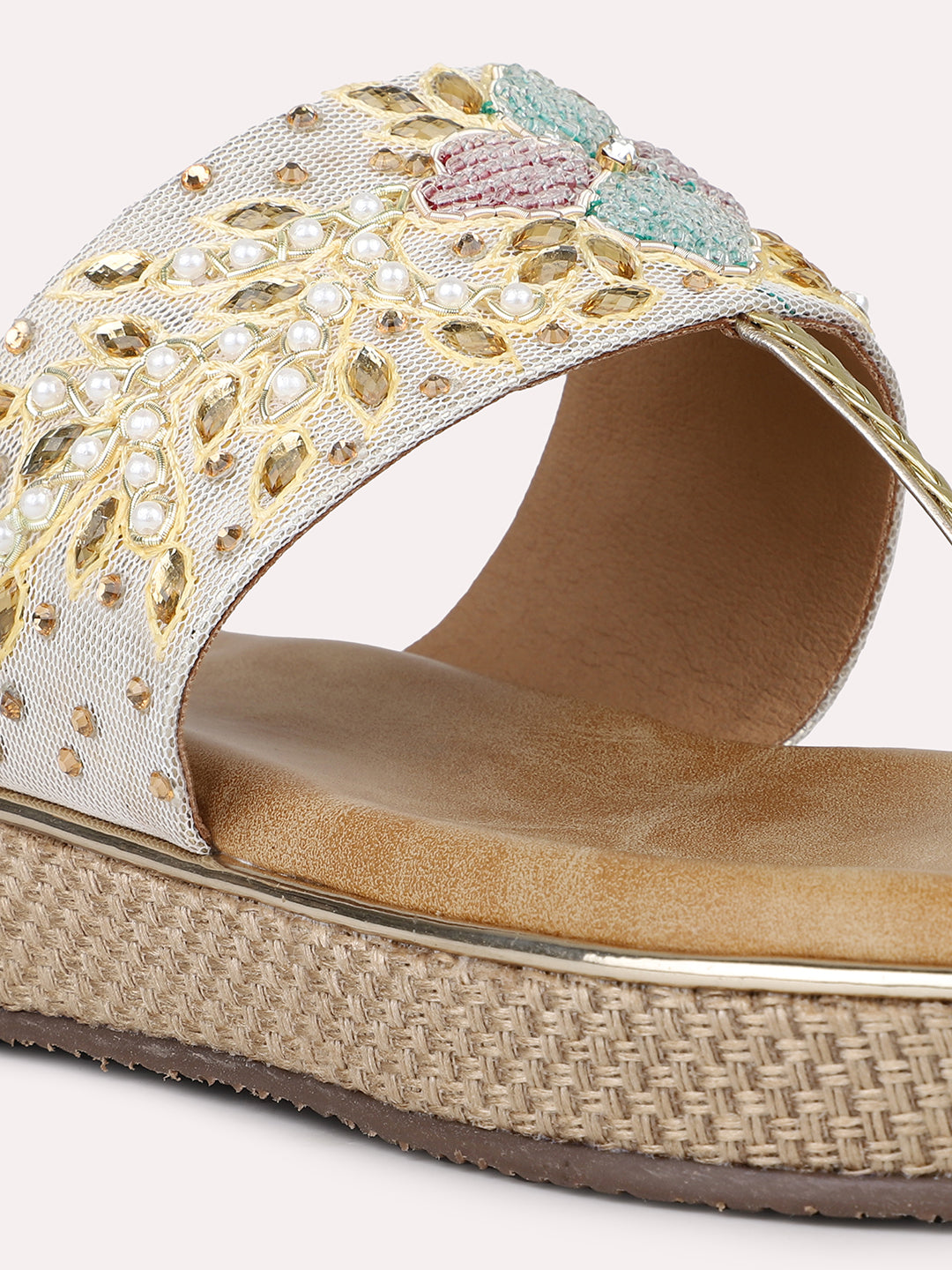 Women Gold Ethnic Embroidered One Toe Flats