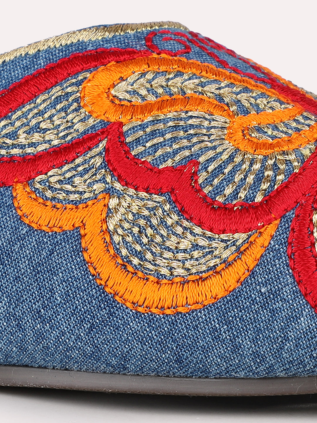 Women Blue Casual Printed Pointed Slip-On Flat Mules