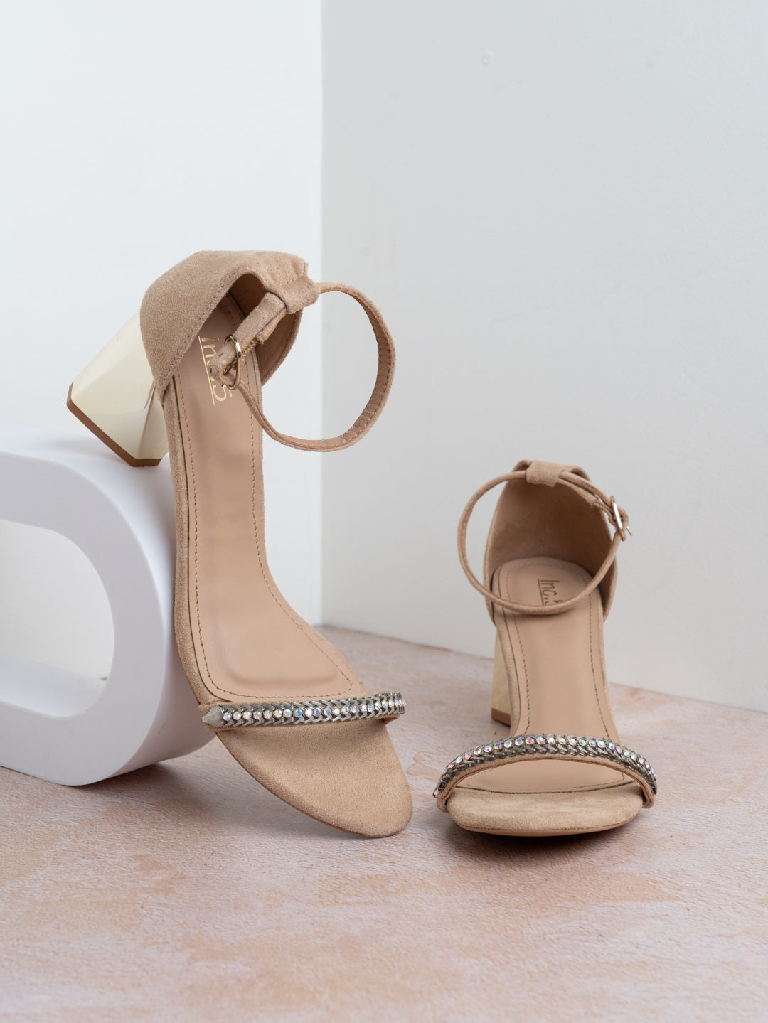 Womens Beige Party Wear Solid Round Toe Block Heel Sandals