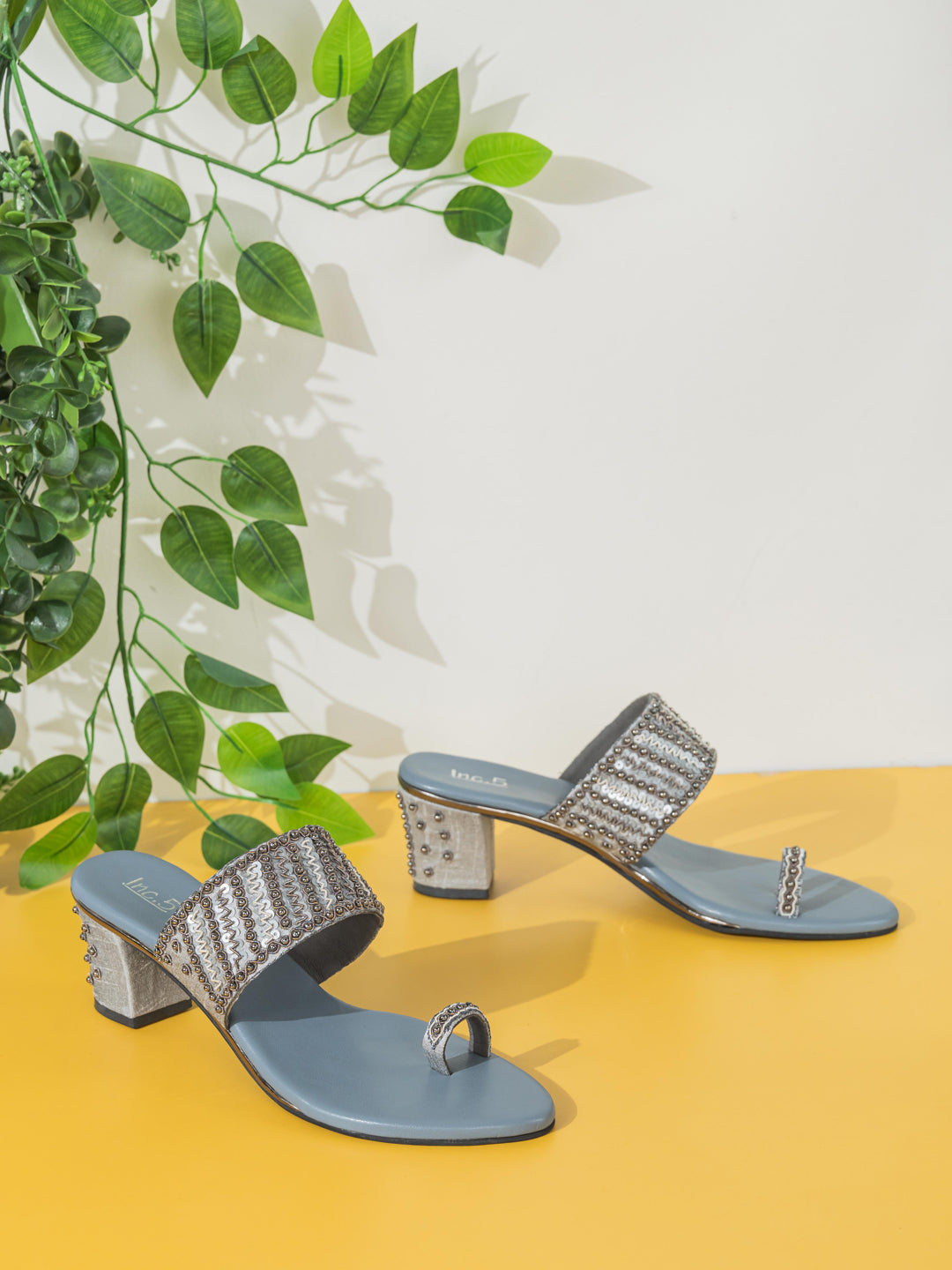 Women Grey Ethnic Embellished Pointed Toe Block Heel Sandals