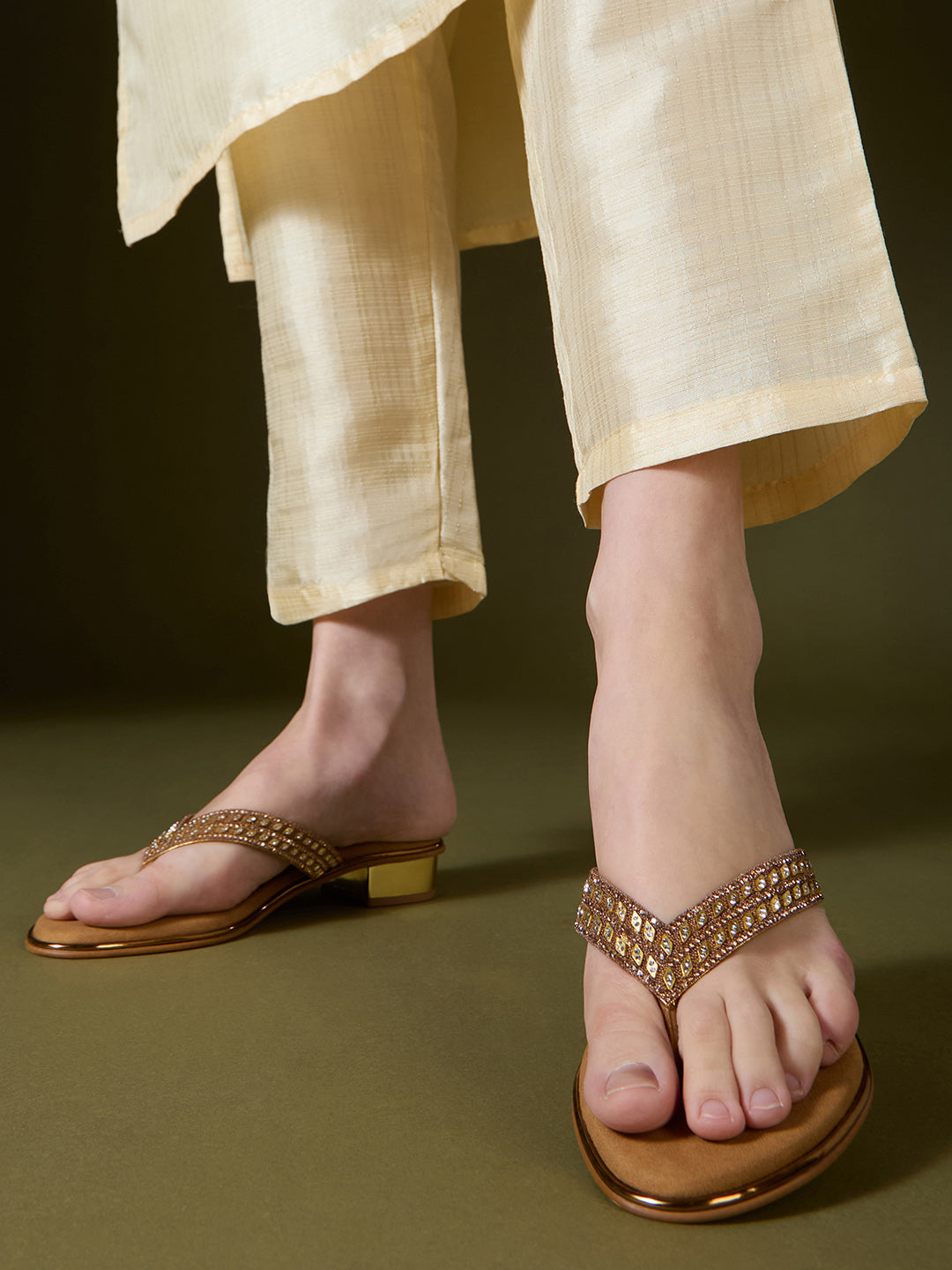 Women Golden Ethnic Embellished Round Toe Block Heel Sandals