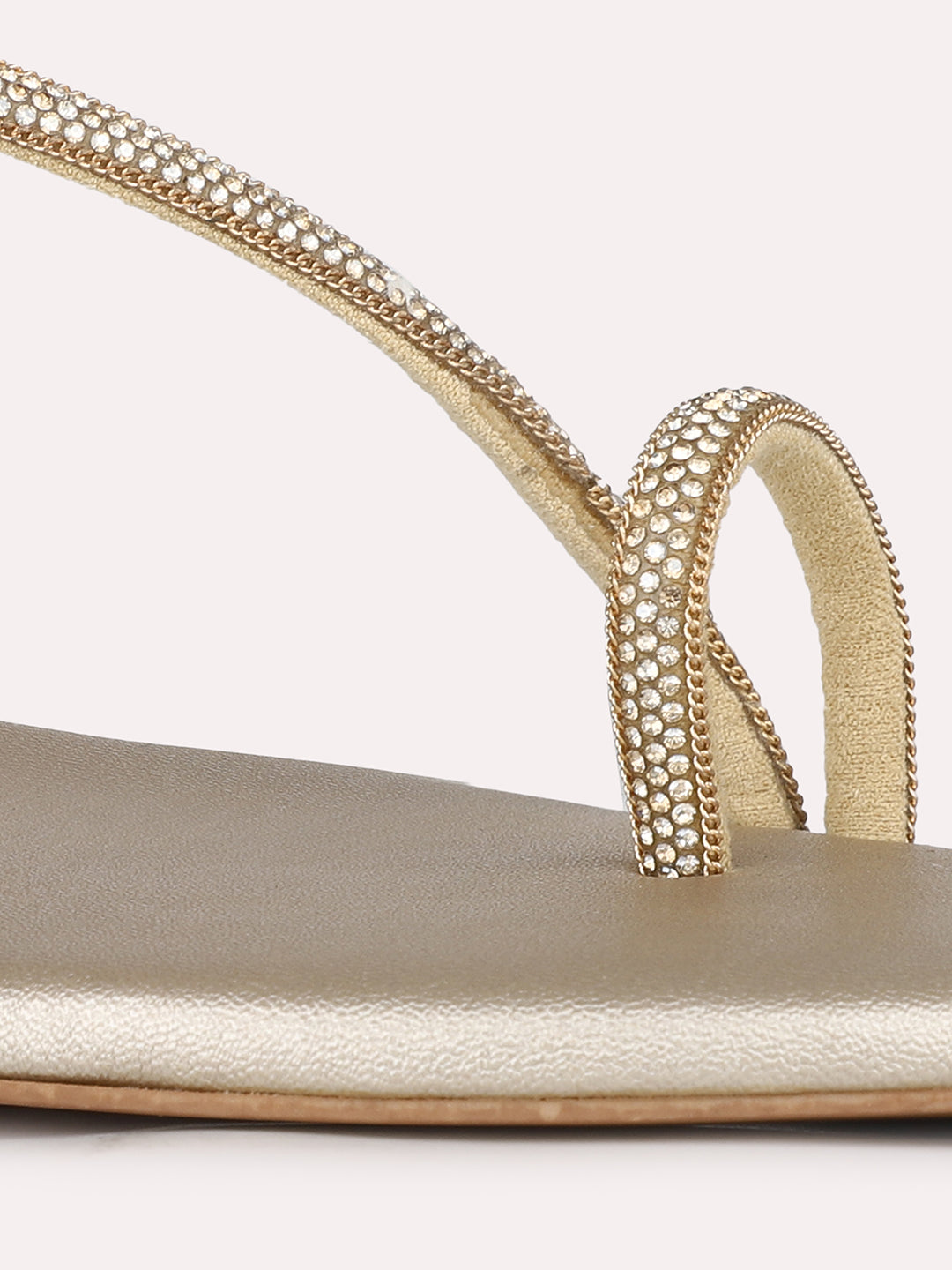 Womens Golden Party Wear Solid Round Toe Kitten Heel Sandals