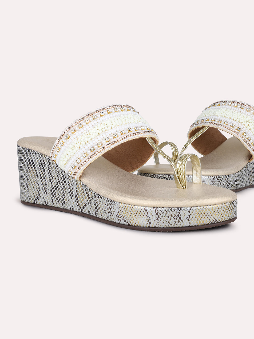 Womens Golden Ethnic Embroidered Round Toe Wedge Heel Sandals