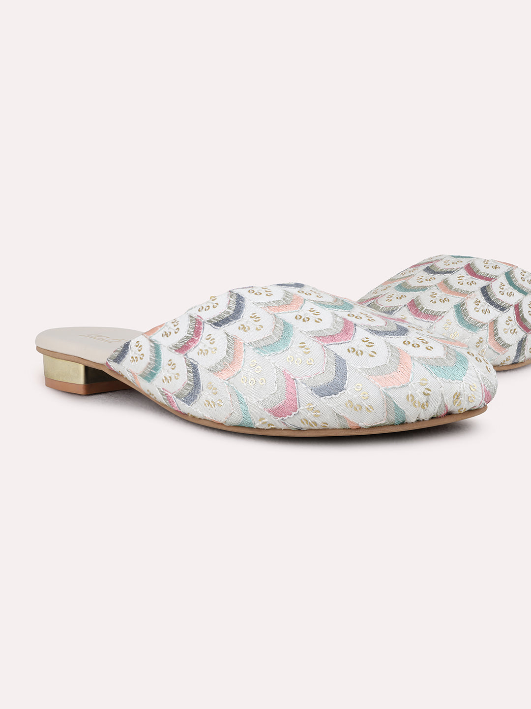 Womens Cream Party Wear Printed One Toe Flat Mules