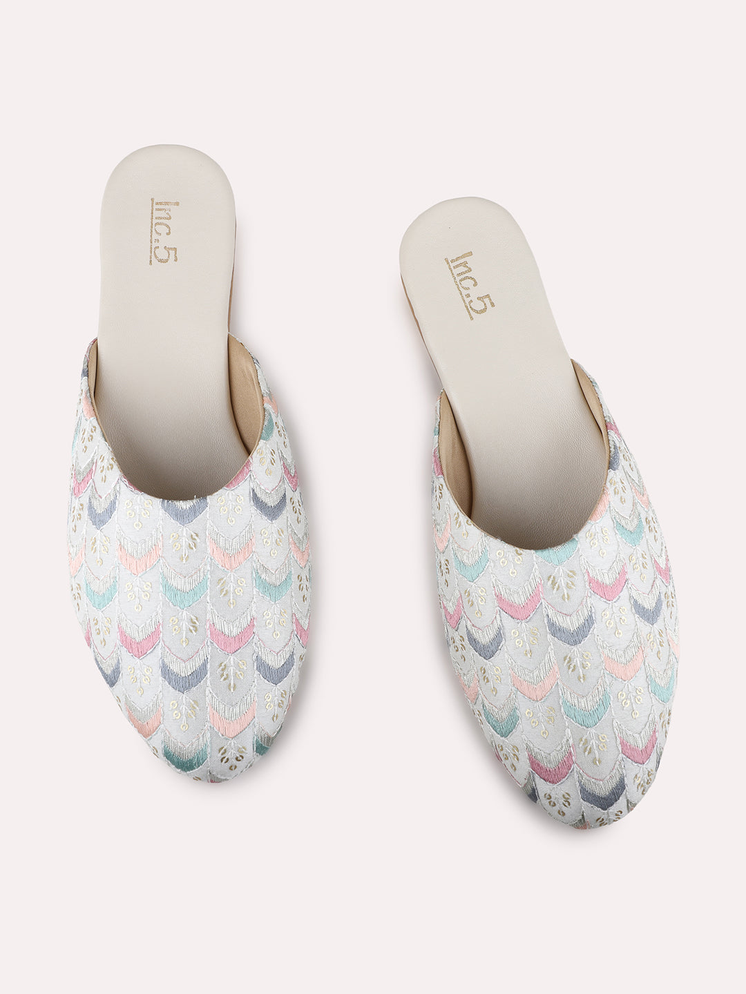 Womens Cream Party Wear Printed One Toe Flat Mules