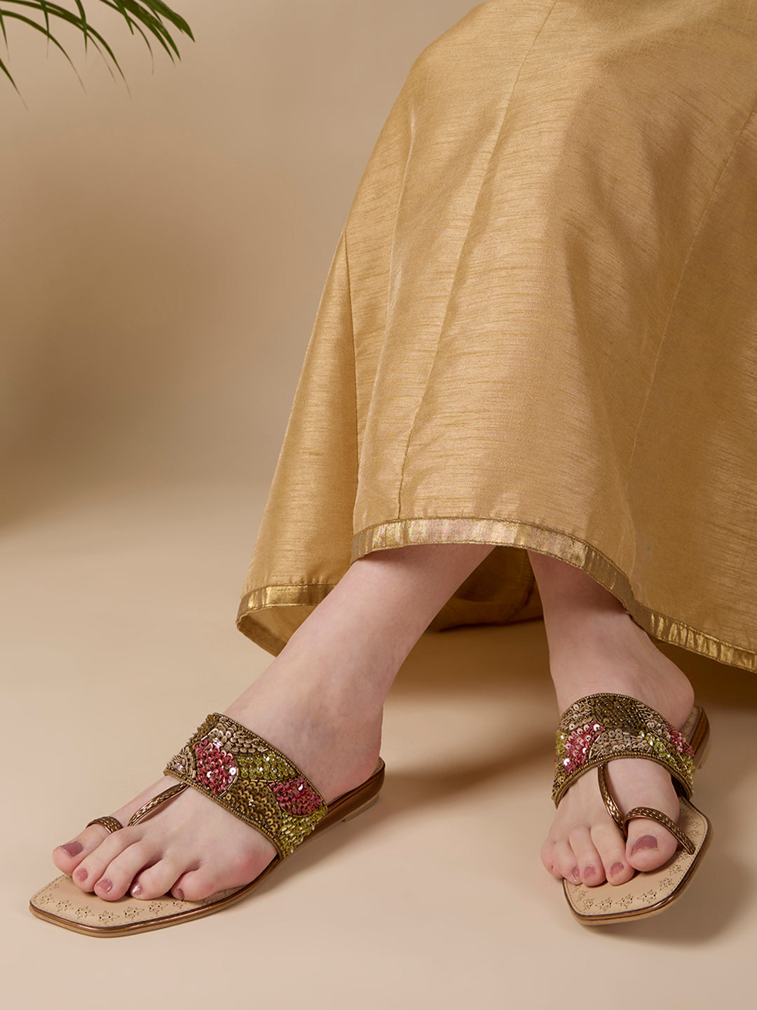 Womens Golden Ethnic Embellished One Toe Flat Slip-On Sandals