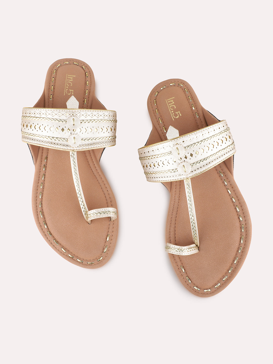 Womens Golden Ethnic Embellished One Toe Kolhapuris