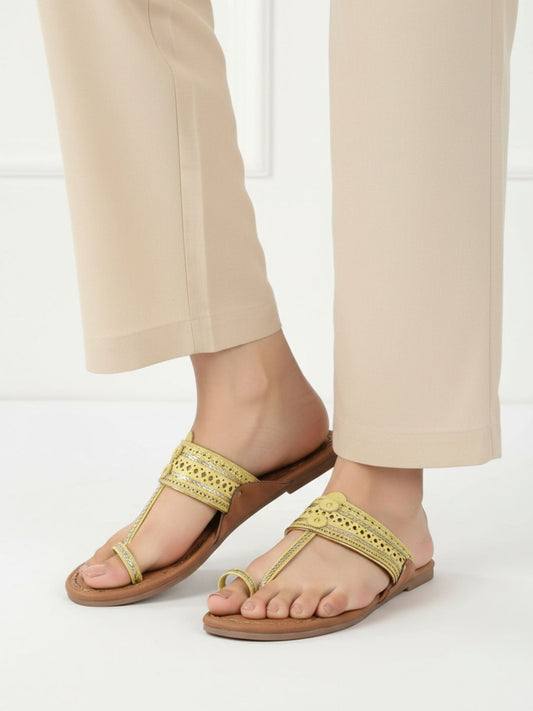 Womens Yellow Ethnic Embellished One Toe Kolhapuris