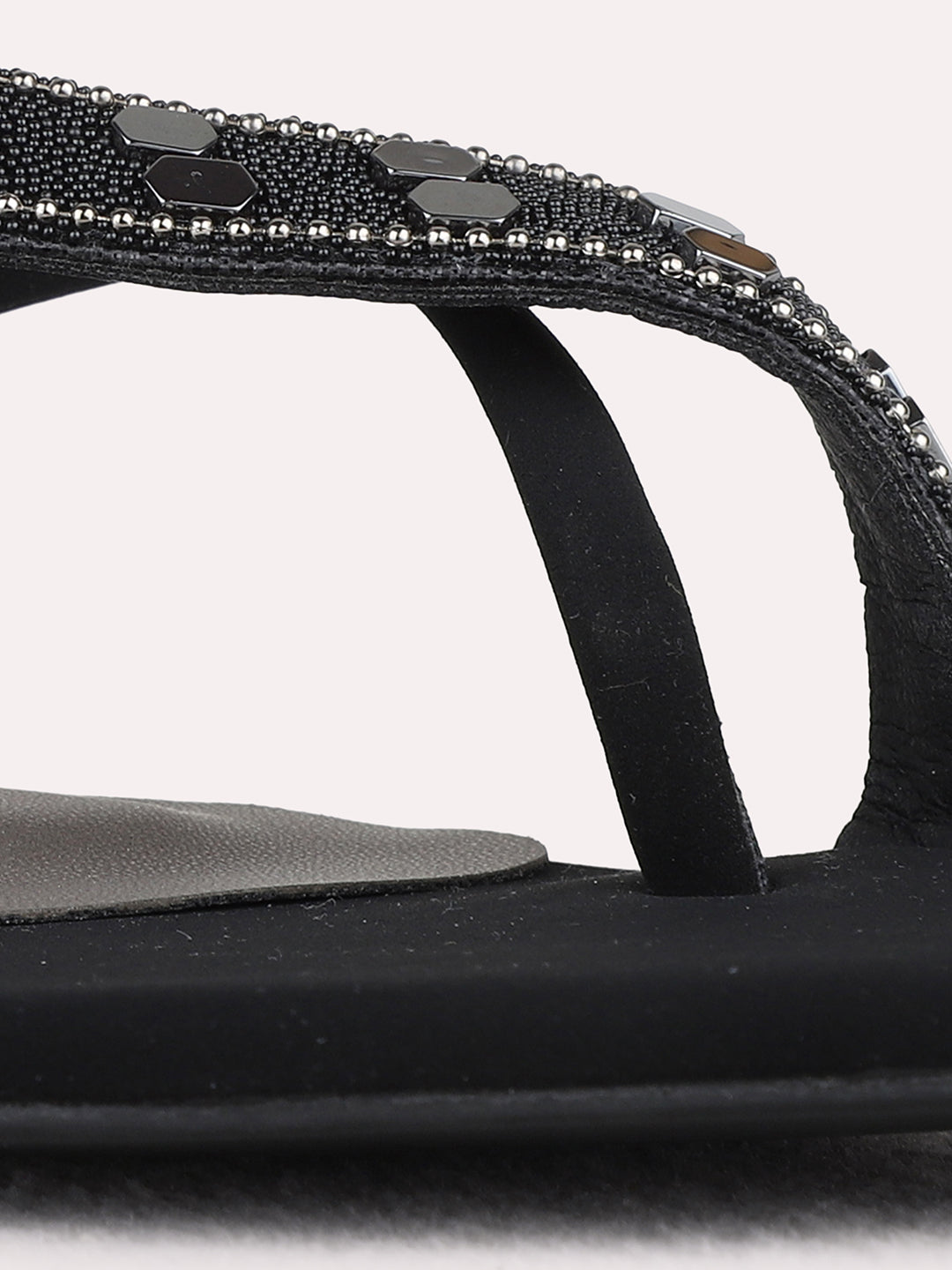 Womens Black Ethnic Striped Round Toe Kitten Heels
