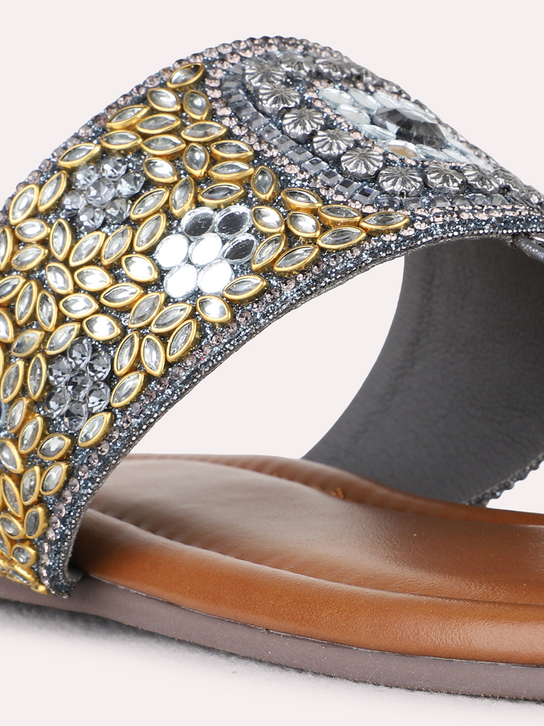 Womens Pewter Ethnic Embellished One Toe Flat Slip-Ons